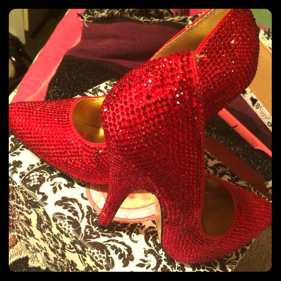 WIZARD OF OZ DOROTHY BORDELLOS