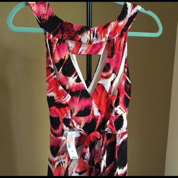 Sexy key hole maxi dress - Picture 3 of 3