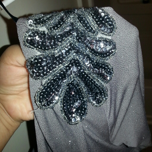 GRAY DRESS - Picture 3 of 4