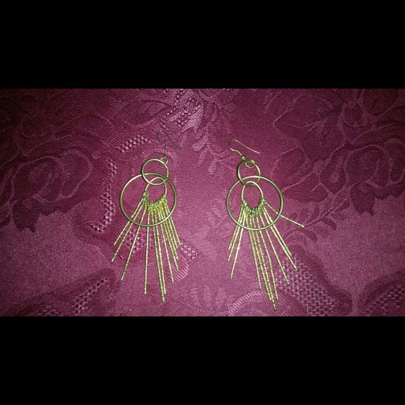 Gold tone dangle earrings