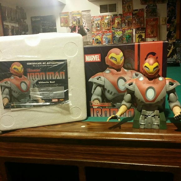 Ultimate Ironman Statue/bust