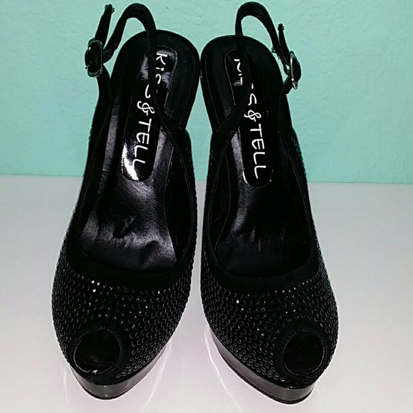 NWOT Sexy black heels