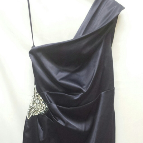 Navy blue dress with diamond - studded applique