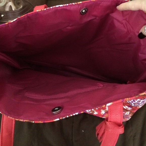 Tote - Picture 2 of 2
