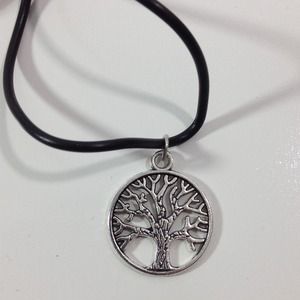 Beautiful Tree of Life Necklace