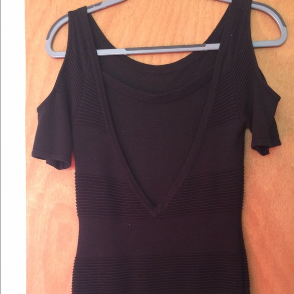 Black bodycon dress - Picture 3 of 3