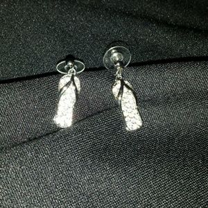 Flip flop crystal earrings