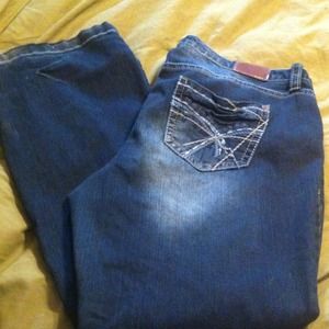 Maurice's women's 18 Reg Jeans distressed boot