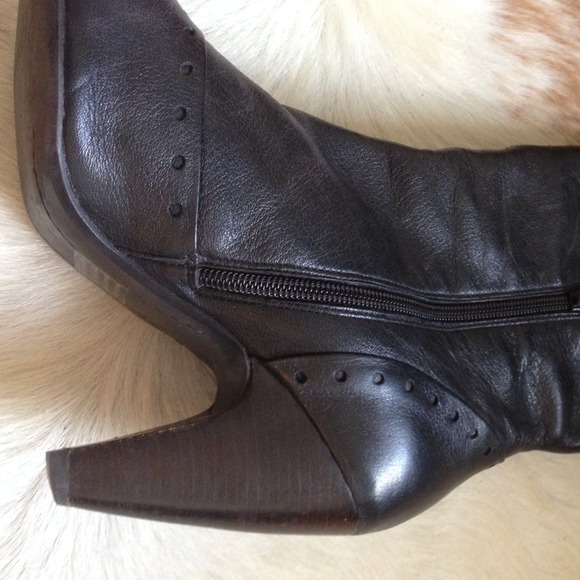 Booties - Picture 4 of 4