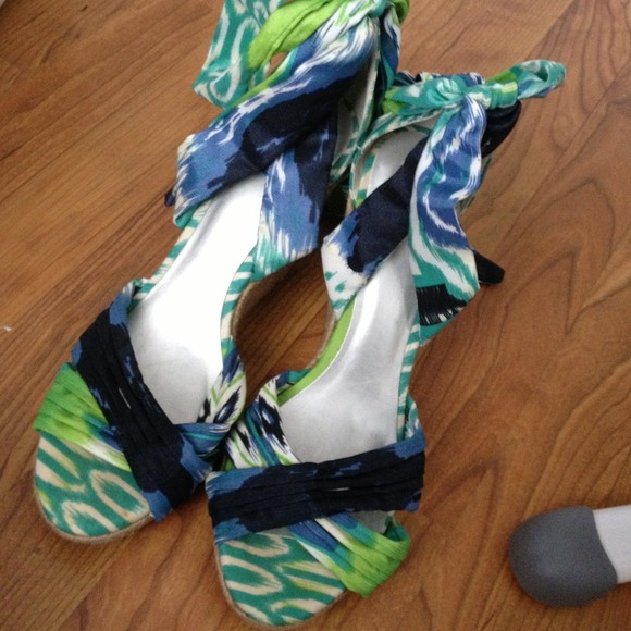 On hold!! Do not buy