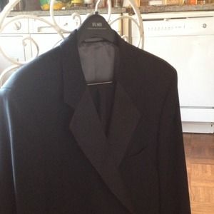 Men's tuxedo
