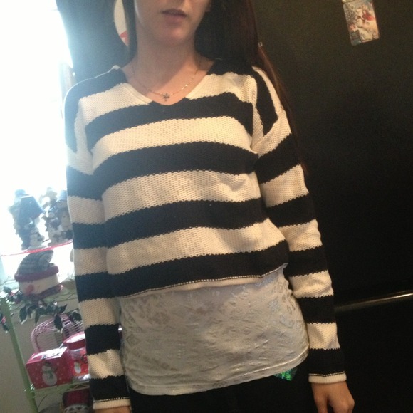 Knit sweater - Picture 3 of 4