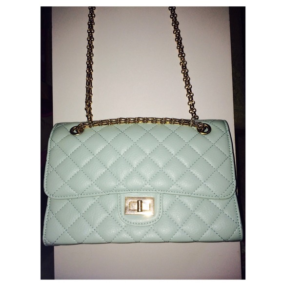 Gorgeous mint bag