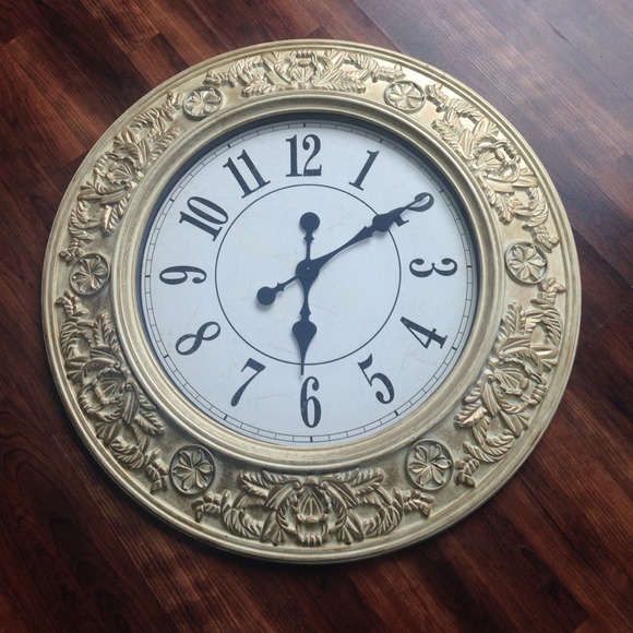 Decorative roman Clock 3 feet wide 3 foot long.