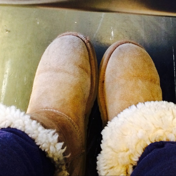 Boots - Picture 3 of 4