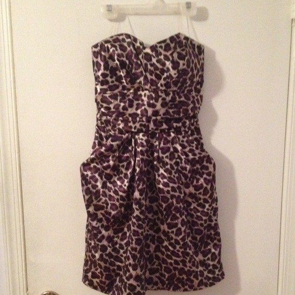 Leopard patterned dress SIZE 8
