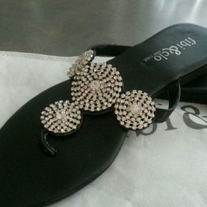 Black dressy flop flops