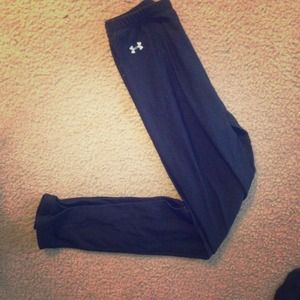 Under Armour leggings👌