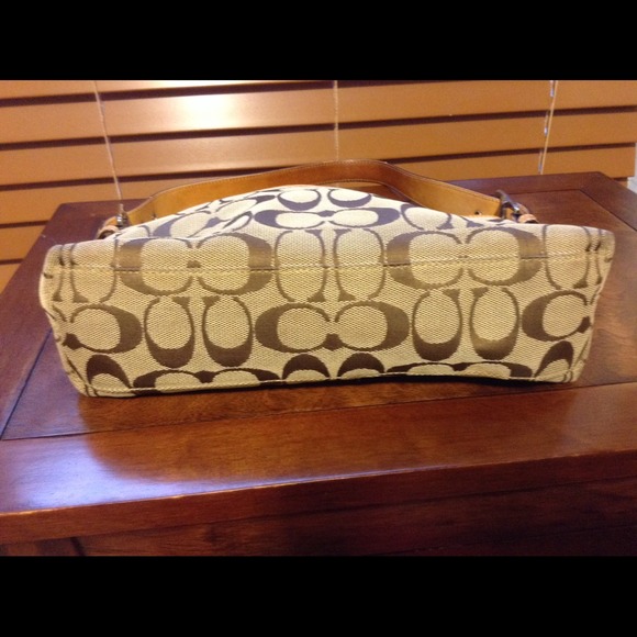 SOLD. Authentic Coach Purse - Picture 3 of 4
