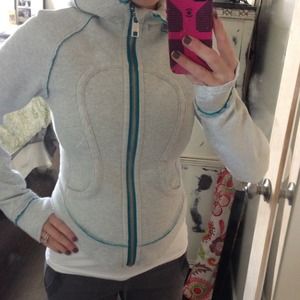 Cropped Scuba Hoodie (See listing in my closet)