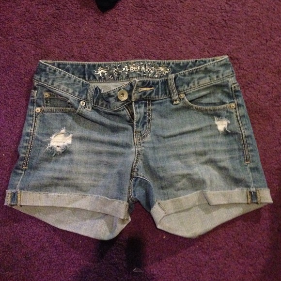 express size 2 shorts