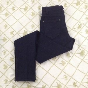 ✨ [caché] Bedazzled/Studded Jeans 😍