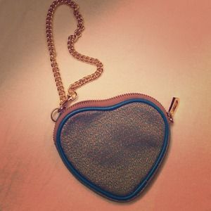 Marc Jacobs Heart Clutch with Gold Chain removable