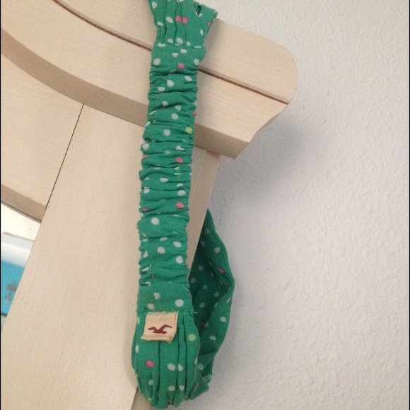 Hollister headband