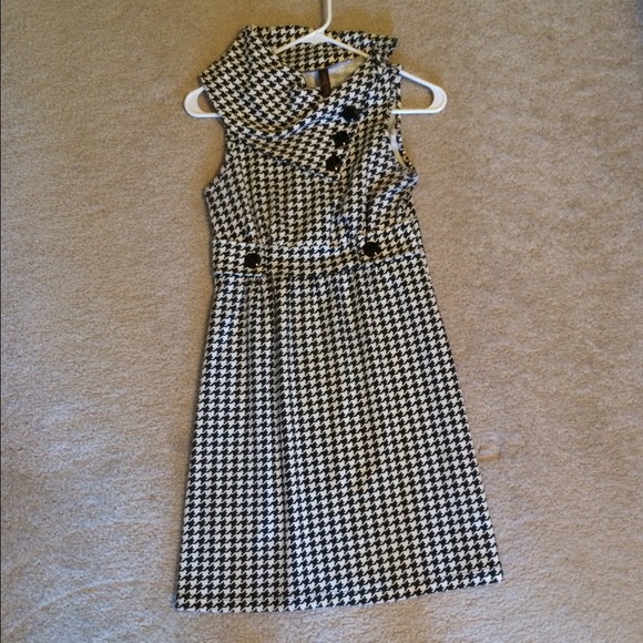 Mod cloth dress