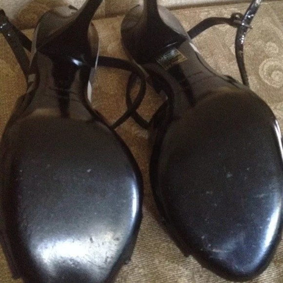 Burberry authentic nova check heels- plaid sz38 - Picture 3 of 4