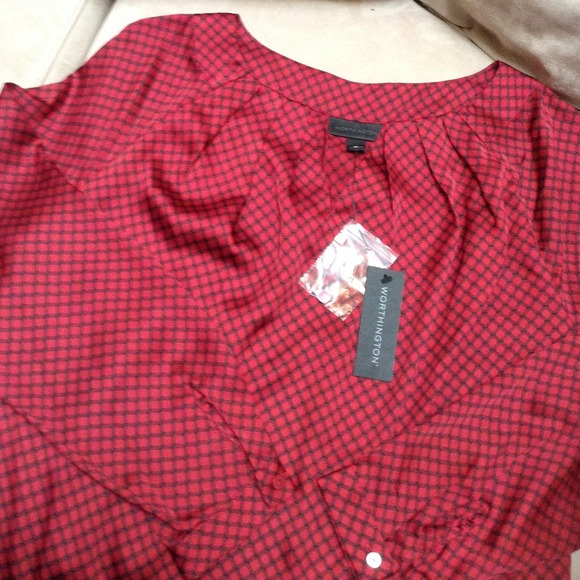 Worthington New silky long sleeve Top