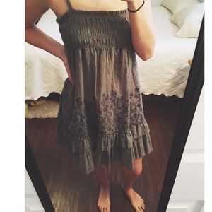Flowy grey dress