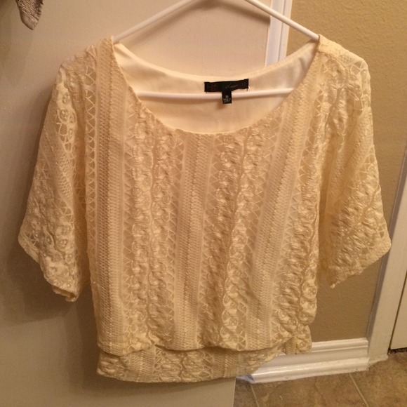 Heartsoul flowy ivory colored top