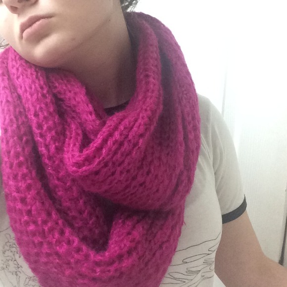 Infinity scarf - Picture 3 of 4