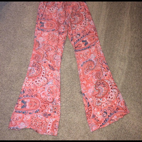 Billabong paisley pants