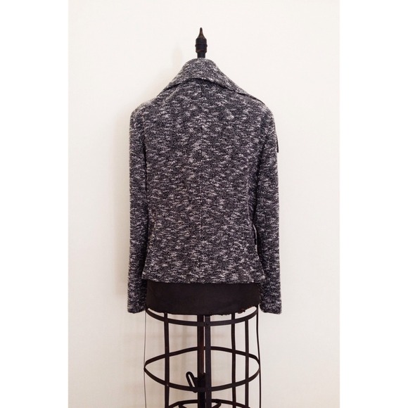 ♥️SOLD Lafayette 148 NWOT bouclé moto jacket - Picture 2 of 4