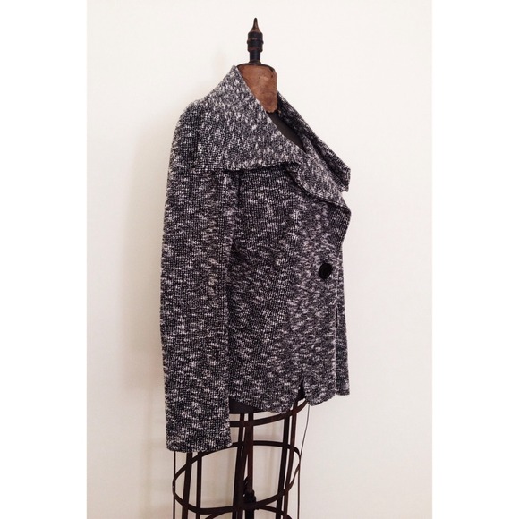 ♥️SOLD Lafayette 148 NWOT bouclé moto jacket - Picture 3 of 4