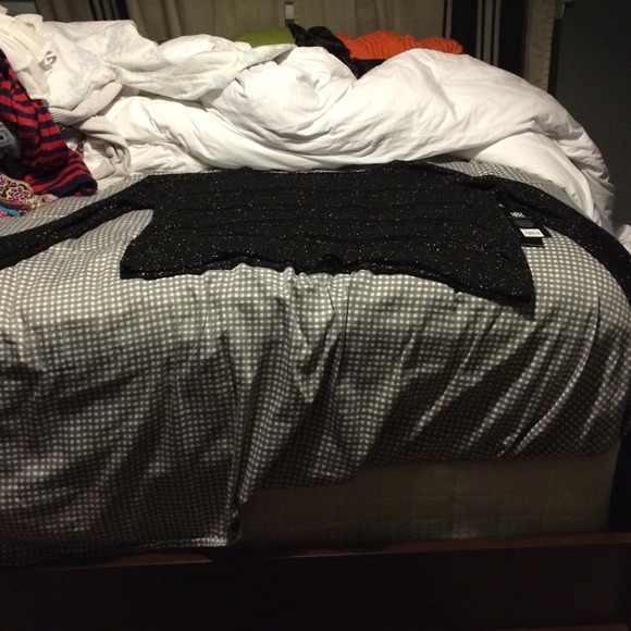 Rock and republic cropped sweater