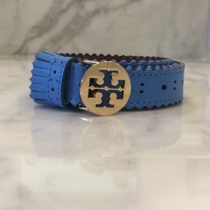 Authentic Tory Burch Belt in periwinkle