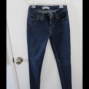 Levi's 535 leggings in dark blue wash