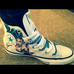 Wonder Woman Converse All-Stars