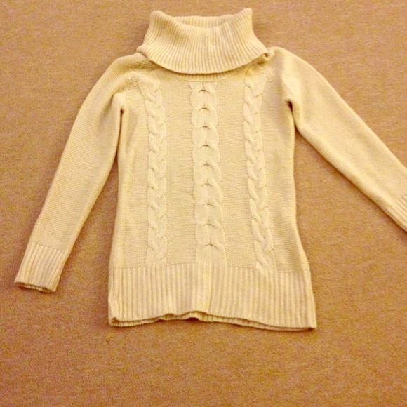 Forever 21 Ivory/cream turtle neck sweater