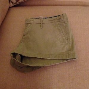 Abercrombie & Fitch green shorts