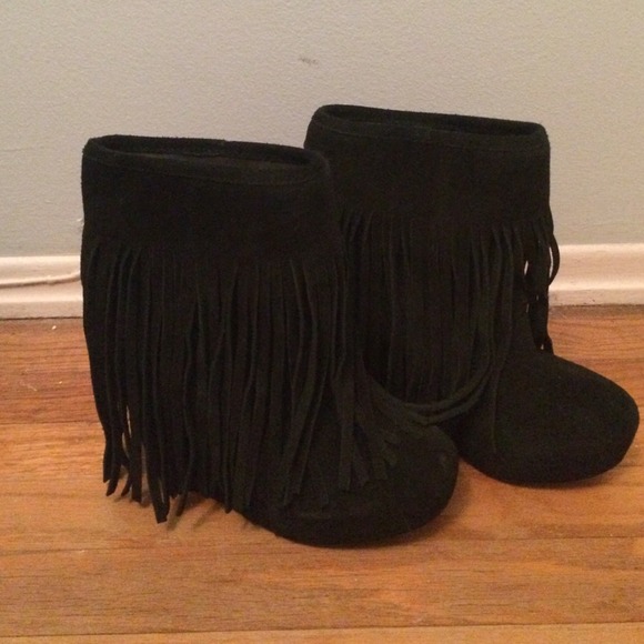 Koolaburra suede fringe wedges