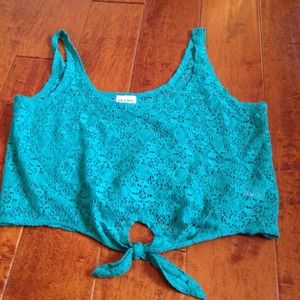 Aqua cropped tank top!