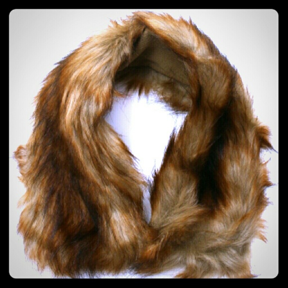 Faux Fur Collar
