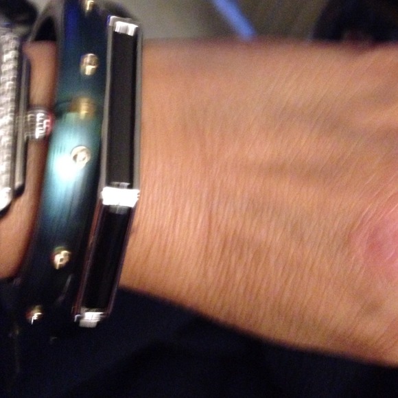 NEW Vince Camuto bangle 2 tone Hexagon - Picture 3 of 4