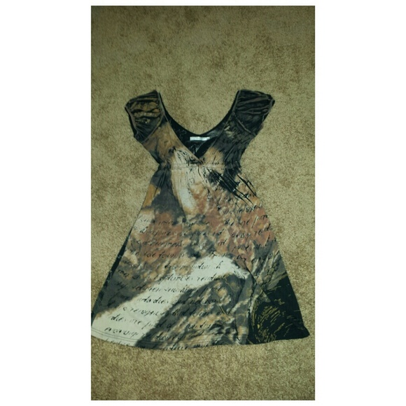 V neck dress