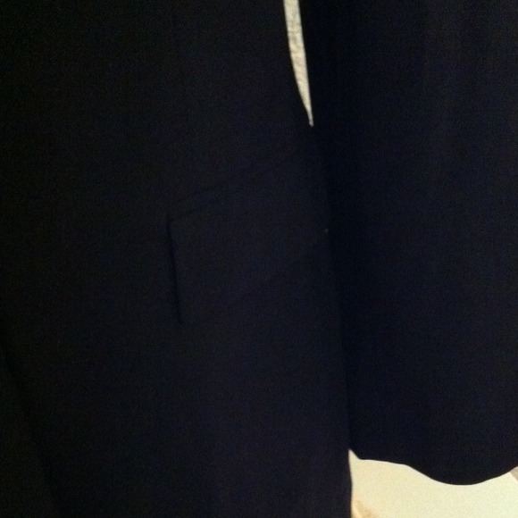 Banana Republic Black  five button suit jacket - Picture 3 of 4