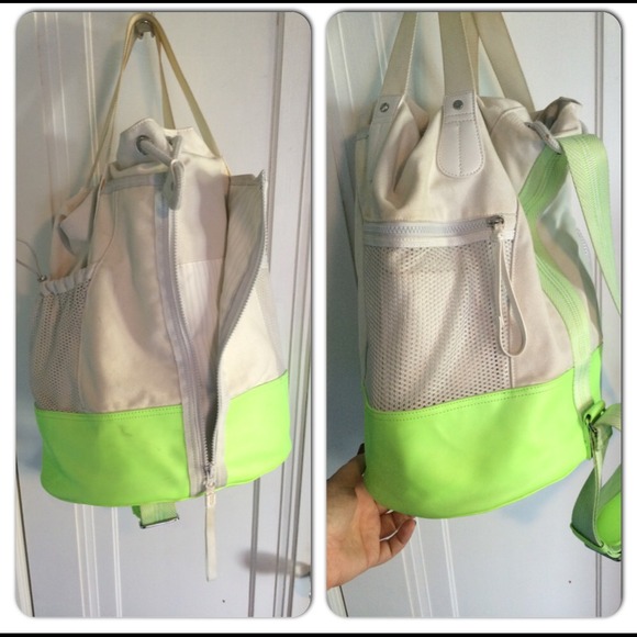 lululemon price point click